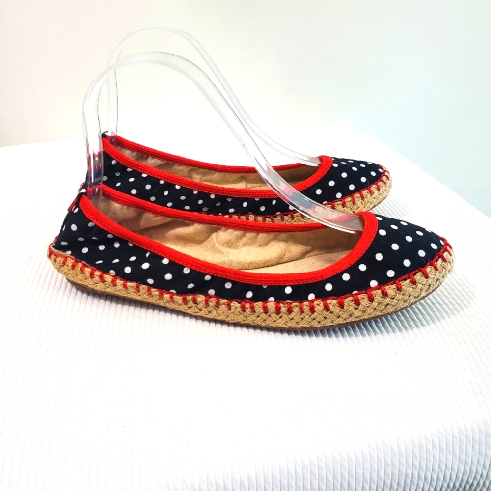 Butterfly Twists Polka Dot Print Foldable Ballet Flat Shoes